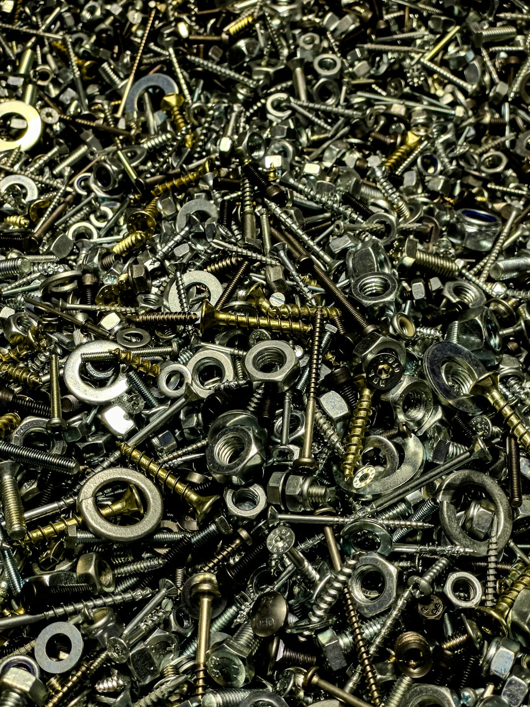 a-large-pile-of-assorted-nuts-bolts-and-washers-fzjqlsfq-pc
